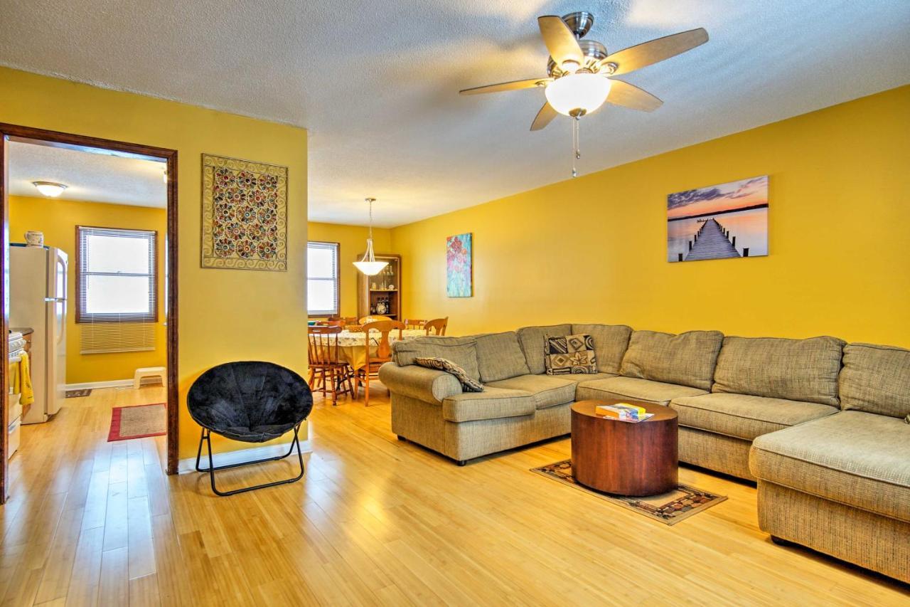 Wooded Twin Lakes Retreat 13 Mi To Lake Michigan! Exterior foto